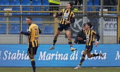 Juve Stabia fans appear to celebrate goal by Mussolini’s great-grandson with fascist salutes