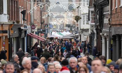 Christmas Day could be one of warmest on record in UK, predicts Met Office