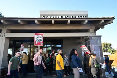 Starbucks barista strike expands
