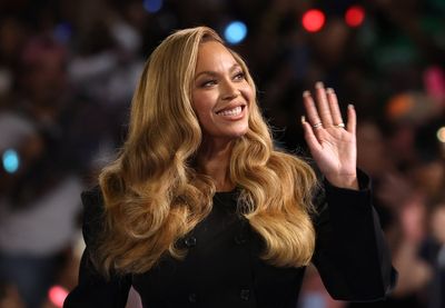 Beyoncé trolls Netflix over buffering issues ahead of NFL Christmas Gameday halftime show