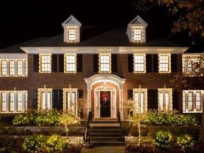 Iconic Home Alone house finds $5m buyer in time for Christmas