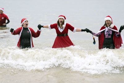 In Pictures: Plucky bathers take a Christmas dip