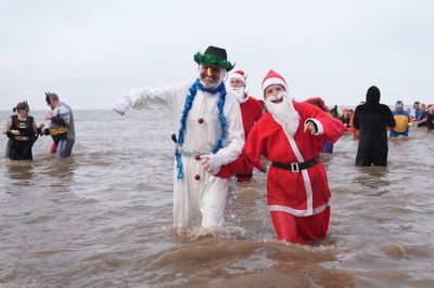 UK weather: Mildest start to Christmas Day on record for parts of country