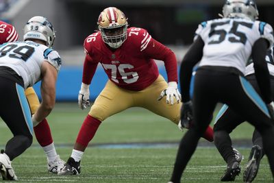 49ers officially sign new OL, place another OL on IR