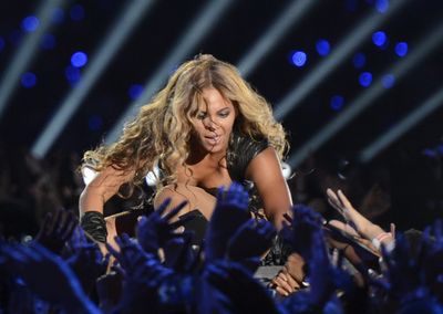 Beyonce’s entire brilliant halftime show during Ravens-Texans