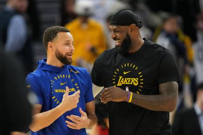 LeBron James hilariously pranked Stephen Curry before Lakers-Warriors on Christmas