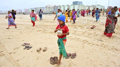 Tears and prayers as Asia mourns tsunami dead 20 years on