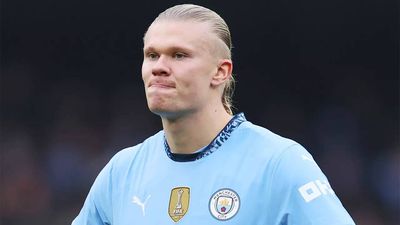 Erling Haaland misses penalty as struggling Manchester City play out a 1-1 draw with Everton
