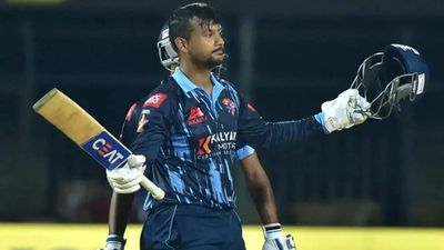 Vijay Hazare Trophy: Karnataka clinch thriller; Mumbai, Maharashtra record identical wins