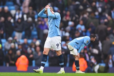 Erling Haaland’s penalty miss sums up Man City’s troubles in frustrating draw with Everton