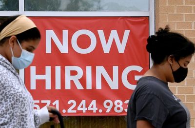 Jobless Claims Fall Slightly, But Continuing Claims Hit 3-Year High