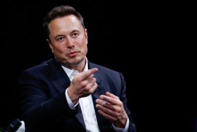 Elon Musk And Vivek Ramaswamy Spark Debate On Visa Program