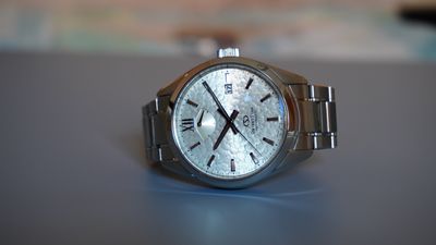 A Week on the Wrist with the Orient Star M34 F8 Date – Grand Seiko vibes for less