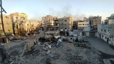 Israeli soldiers burn Gaza’s Kamal Adwan Hospital, force hundreds to leave