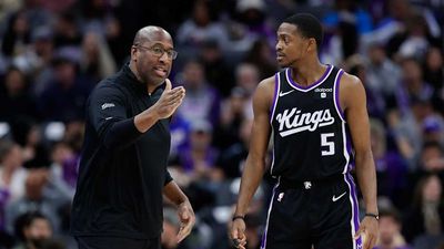 Mike Brown Appears to Call Out De'Aaron Fox for Kings Incredible Implosion vs. Pistons