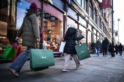 As holiday sales rise, so does debt