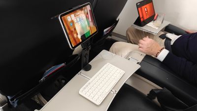 I built my perfect iPad mini "laptop" for planes — it's a game-changer for travel