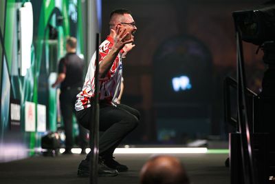 Damon Heta hits nine-dart finish but still exits World Championship