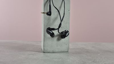 Shure SE215 review: these wired earbuds serve up incredible noise isolation and a healthy side of bass