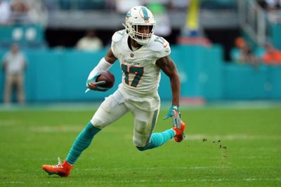 Dolphins injury report: Jaylen Waddle is doubtful in Week 16 due to an ankle injury