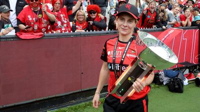 Captain Healy not guaranteed to 'keep in women's Ashes