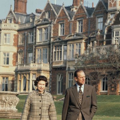 The Royal Family's Christmas Stay at Sandringham Isn't "Glamorous," or Particularly Comfortable