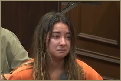 Woman Accused of Stabbing Mom to Prevent Her From Finding Out About College Suspension Has Conviction Overturned