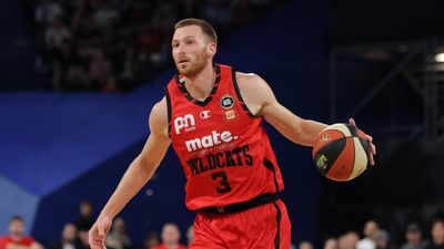 Wildcats smash inept 36ers in NBL