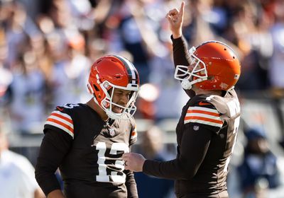 Browns not making a kicking change despite season-long struggles