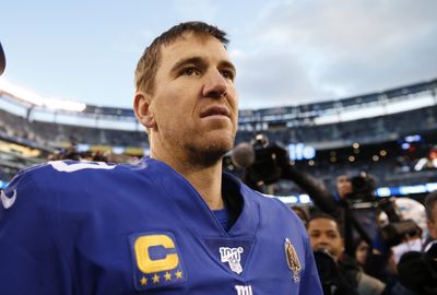 Giants legend Eli Manning named a 2025 Hall of Fame finalist