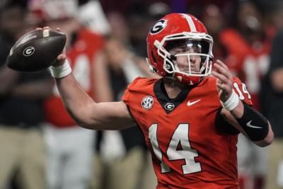 Georgia QB Carson Beck Enters NFL Draft After Elbow Surgery