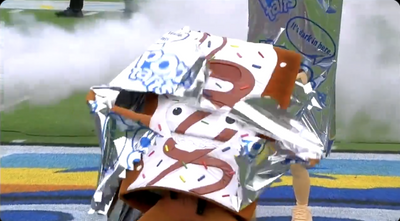 The 2024 Pop-Tarts Bowl mascots tore off their wrappers in epic introduction