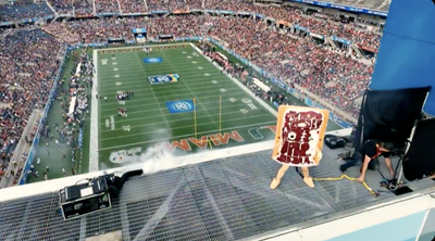 The Strawberry Pop-Tarts Bowl mascot rose from the dead during this year’s edition