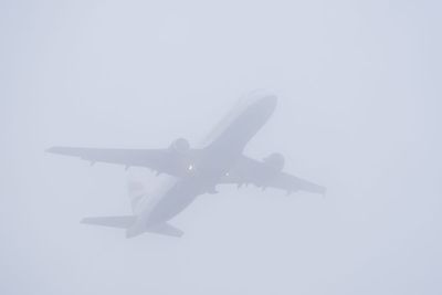 EasyJet flights cancelled at Gatwick airport as thick fog sparks travel chaos