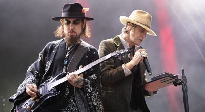 “It proved to be short-lived”: The year Dave Navarro returned to Jane’s Addiction, got assaulted, and a fractious reunion fell apart