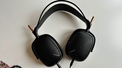 Shanling HW600 review: wired over-ear headphones that pack a sonic punch, if you've got a big head...