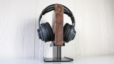 I tried a headphone stand that could be my next standing desk — let me explain