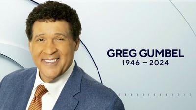 Jim Nantz, Tony Romo, Tracy Wolfson Pay Emotional Tribute to Greg Gumbel During Jets-Bills