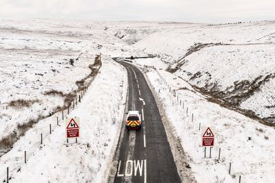 UK braces for travel delays amid snow, wind and rain warnings for new year