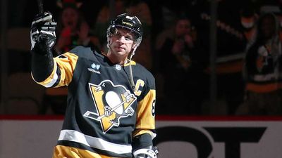 Sidney Crosby Overtakes Mario Lemieux for Impressive Piece of Penguins History