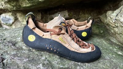 La Sportiva Mythos climbing shoes review: a multi-pitch legend