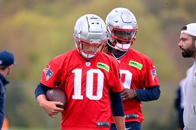 Patriots considering possible QB change vs. Bills in season finale