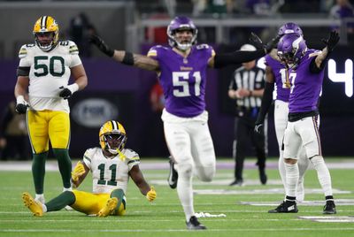 Self-sabotage kills Packers offense again in loss to Vikings