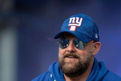 Giants play contender for a day in win over Colts