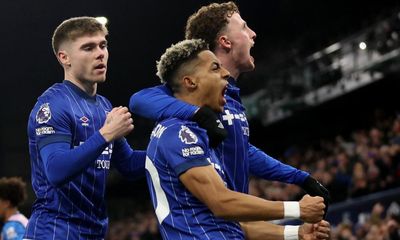 Ipswich earn historic home win as Hutchinson haunts fading Chelsea