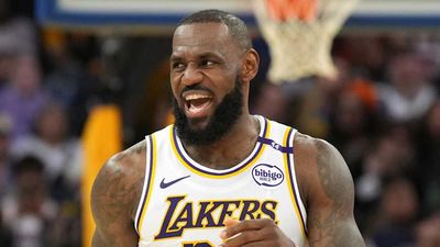 LeBron James Strongly Reiterates Desire to End Career With Lakers