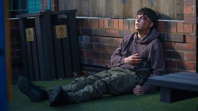 Coronation Street spoilers: Mason Radcliffe in deadly knife attack!