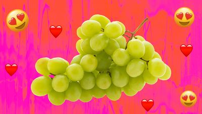 What Does The 12 Grapes Tradition On NYE Mean & How To Do It Right