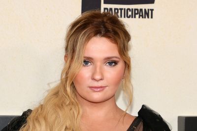 Abigail Breslin says she was branded ‘hysterical’ after reporting male co-star’s ‘unprofessional behaviour’