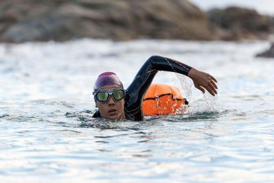 Keen to tackle your first open water swim challenge in 2025? Here’s what to think about